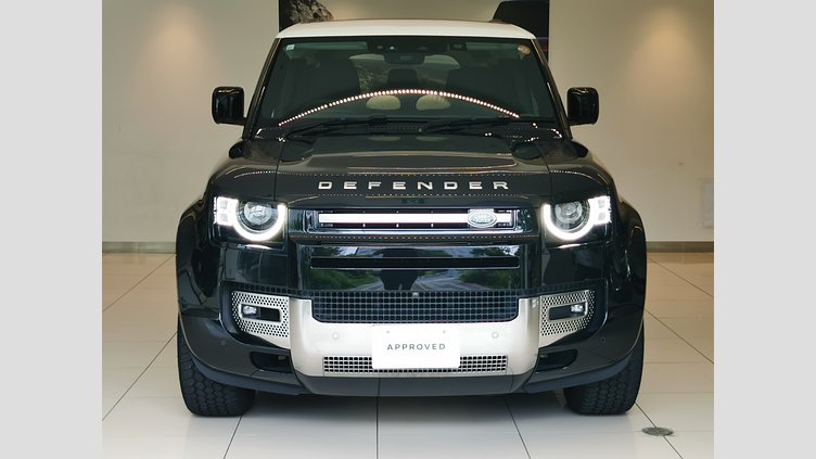 2023 認定中古車 Land Rover Defender 110 サントリーニブラック P300 AWD（AT） SE