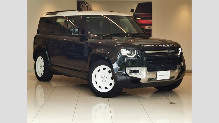 2023 認定中古車 Land Rover Defender 110 サントリーニブラック P300 AWD（AT） SE