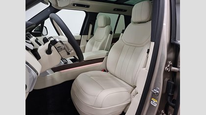 Range Rover 6