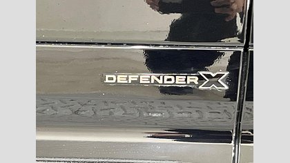 Defender 110 56