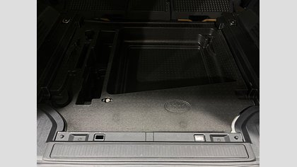 Defender 110 52