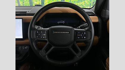 Defender 110 12