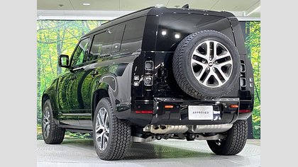 Defender 110 4
