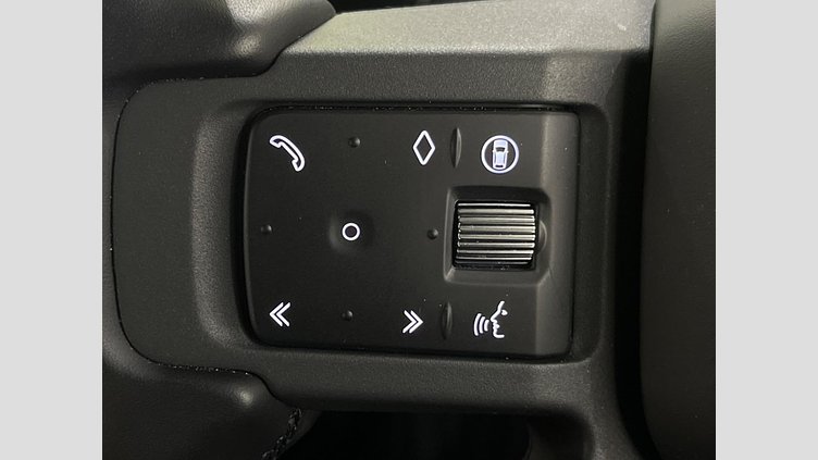 2023 認定中古車 Land Rover Defender 110 サントリーニブラック D300 AWD（AT） X
