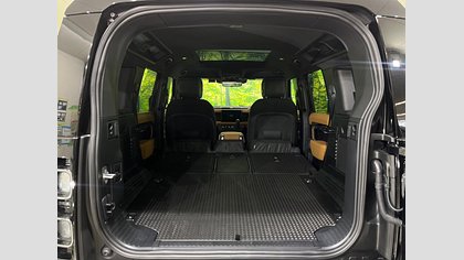 Defender 110 47