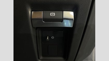 Defender 110 34