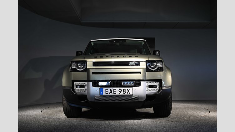 2023 Begagnad Land Rover Defender 110 Pangea Green AWD 110 D300 SE
