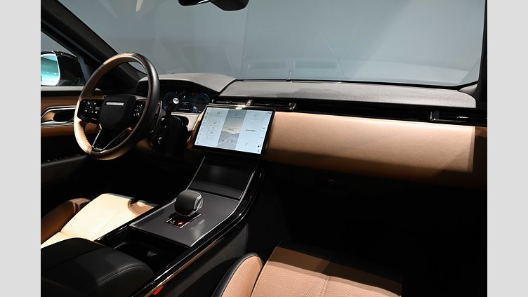 2024 Begagnad Land Rover Range Rover Velar Arroios Grey AWD P400e R-Dynamic HSE