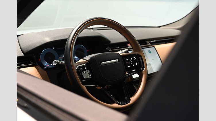 2024 Begagnad Land Rover Range Rover Velar Arroios Grey AWD P400e R-Dynamic HSE