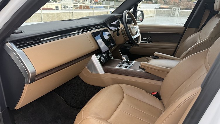 2023 Approved Land Rover Range Rover Ostuni Pearl White D350 HSE SWB