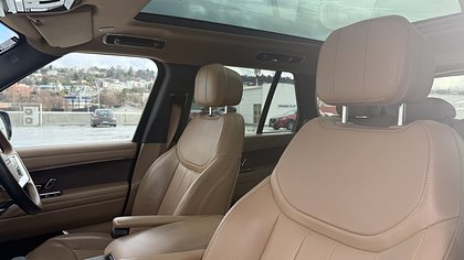 Range Rover 14