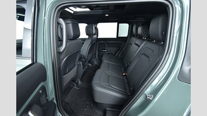 Defender 110 23