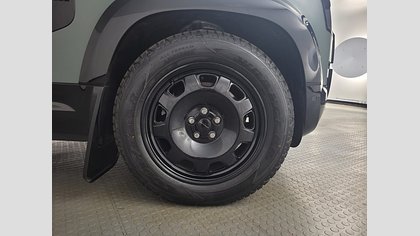 Defender 110 9