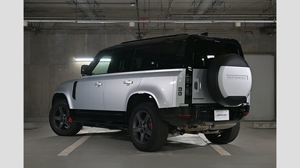 Defender 110 1