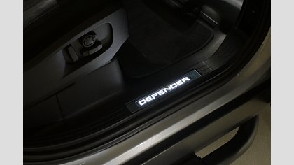 Defender 110 38