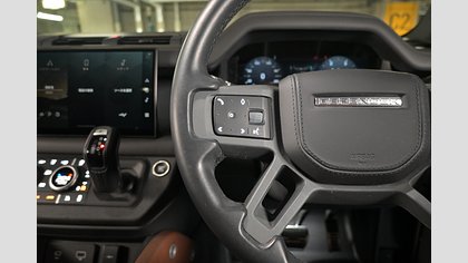 Defender 110 33