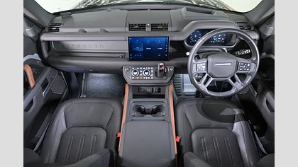 Defender 110 3