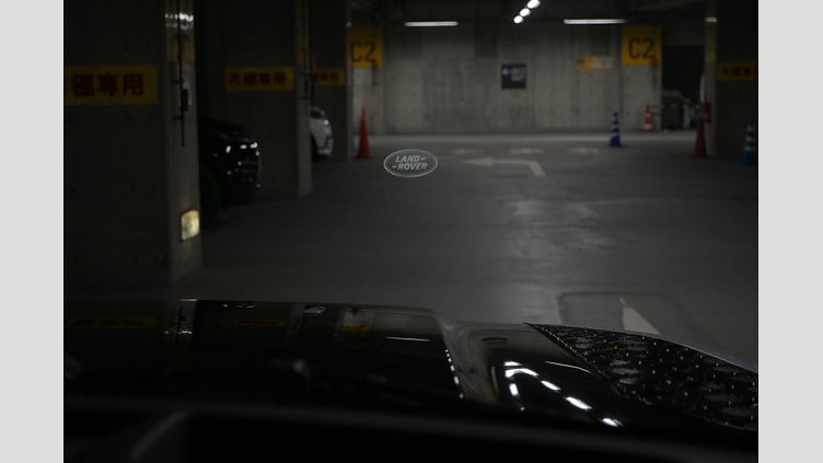 2023 認定中古車 Land Rover Defender 110 ハクバシルバー D300 AWD（AT） X