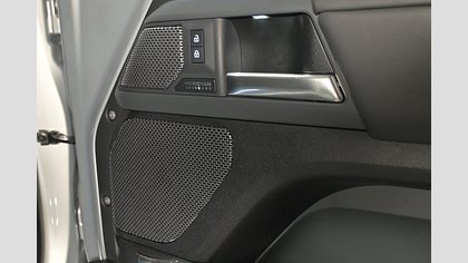 Defender 110 41