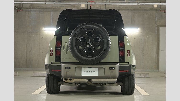 2024 認定中古車 Land Rover Defender 110 パンゲアグリーン D350 ディーゼルマイルドハイブリッド X-Dynamic HSE