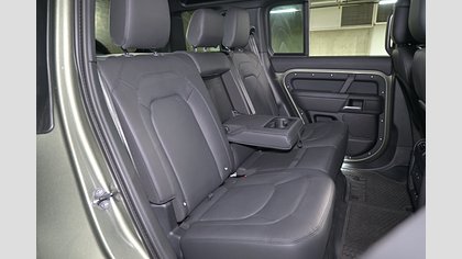 Defender 110 27