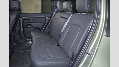 Defender 110 4