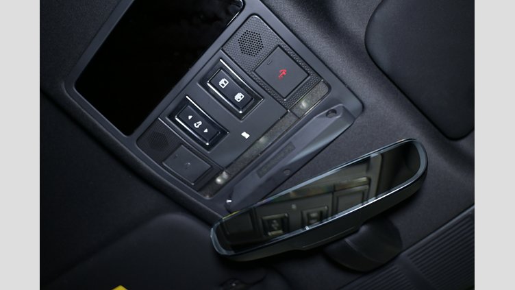 2024 認定中古車 Land Rover Defender 110 パンゲアグリーン D350 ディーゼルマイルドハイブリッド X-Dynamic HSE