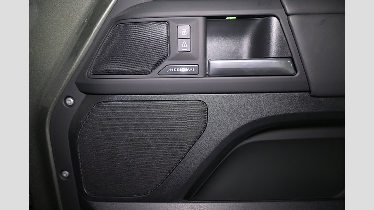 2024 認定中古車 Land Rover Defender 110 パンゲアグリーン D350 ディーゼルマイルドハイブリッド X-Dynamic HSE