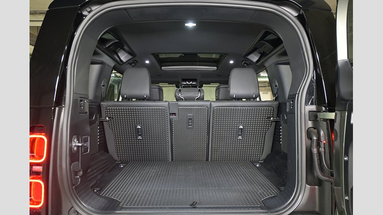 2024 認定中古車 Land Rover Defender 110 パンゲアグリーン D350 ディーゼルマイルドハイブリッド X-Dynamic HSE