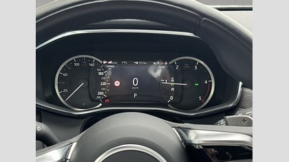 F-Pace 12