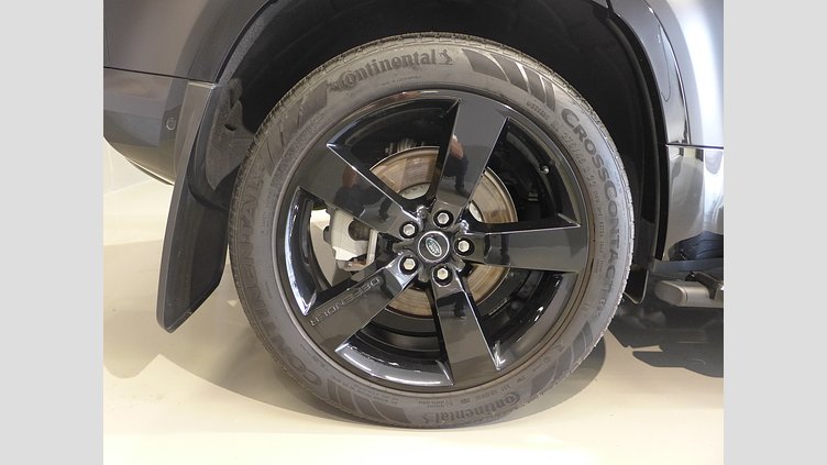 2024 認定中古車 Land Rover Defender 110 サントリーニブラック D300 AWD（AT） X-DYNAMIC HSE