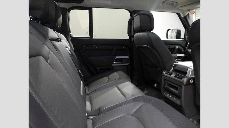 2024 認定中古車 Land Rover Defender 110 サントリーニブラック D300 AWD（AT） X-DYNAMIC HSE