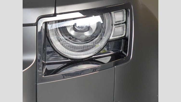 2024 認定中古車 Land Rover Defender 110 サントリーニブラック D300 AWD（AT） X-DYNAMIC HSE