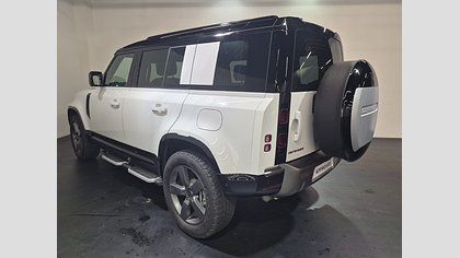 Defender 110 5