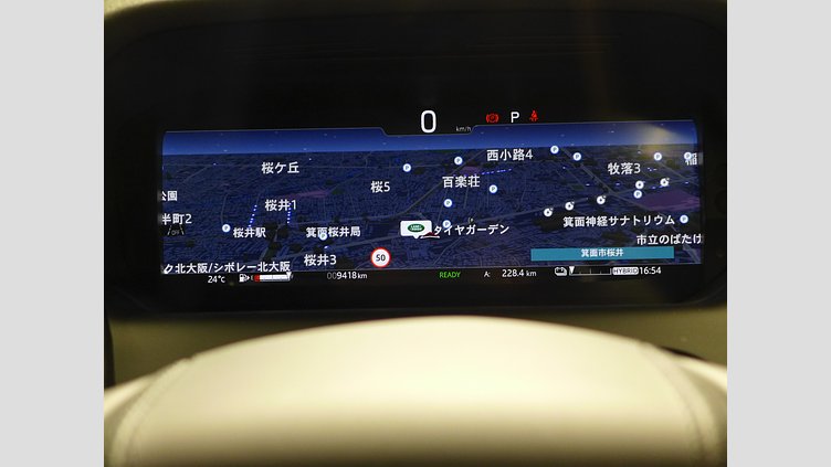 2024 認定中古車 Land Rover Discovery Sport フジホワイト プラグインハイブリッド（ガソリン） 標準ホイール Dynamic HSE