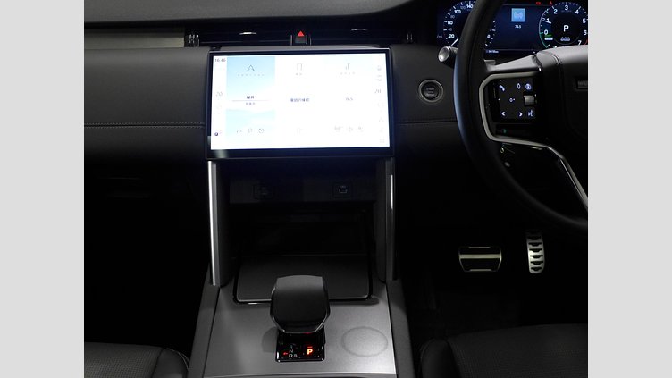 2024 認定中古車 Land Rover Discovery Sport フジホワイト プラグインハイブリッド（ガソリン） 標準ホイール Dynamic HSE