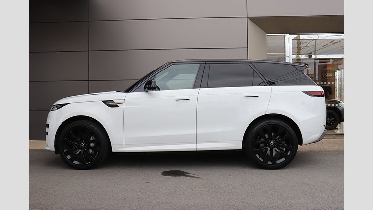 2024 認定中古車 Land Rover Range Rover Sport フジホワイト D300マイルドハイブリッド スタンダードホイールベース Dynamic SE