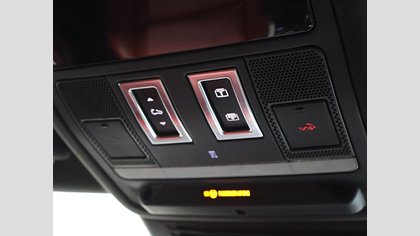 F-Pace 21