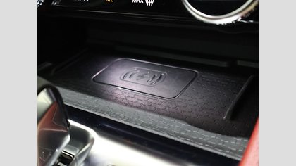 F-Pace 28