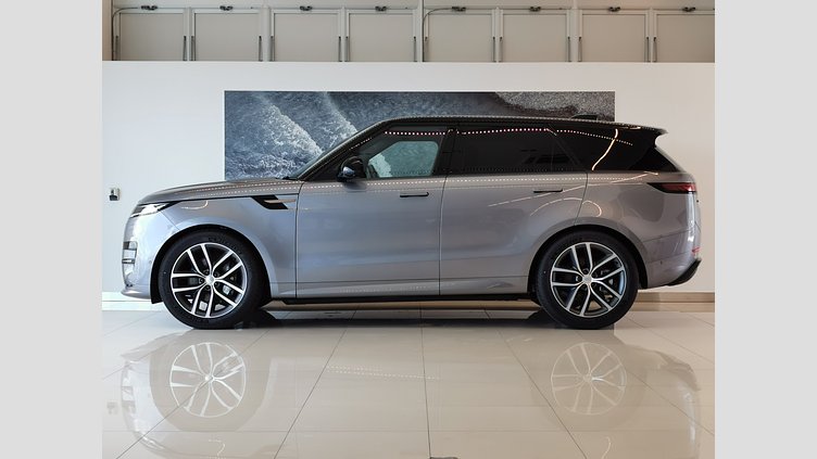 2025 認定中古車 Land Rover Range Rover Sport アイガーグレイ D300マイルドハイブリッド スタンダードホイールベース Dynamic HSE