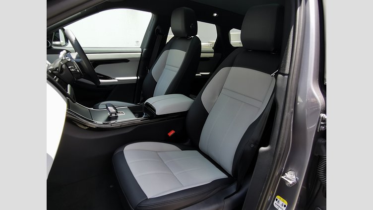 2025 認定中古車 Land Rover Range Rover Evoque アイガーグレイ プラグインハイブリッド（ガソリン） SWB DYNAMIC SE