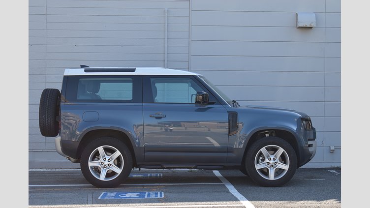 2023 認定中古車 Land Rover Defender 90 タスマンブルー P300 AWD（AT） SE