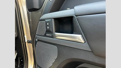 Defender 110 28
