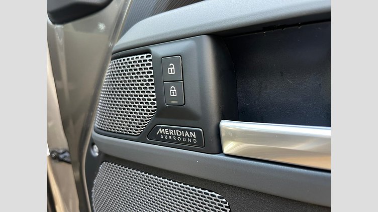 2022 Approved Land Rover Defender 110 Silicon Silver AWD D300 X