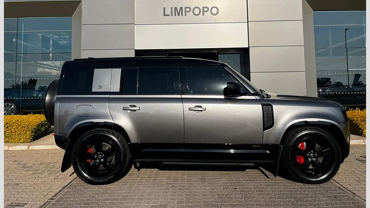 2022 Approved Land Rover Defender 110 Silicon Silver AWD D300 X