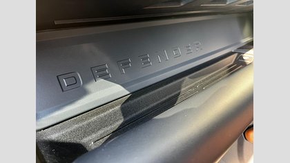 Defender 110 15