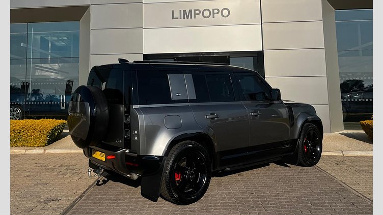 2022 Approved Land Rover Defender 110 Silicon Silver AWD D300 X