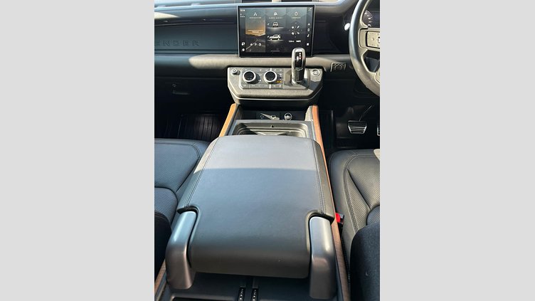 2022 Approved Land Rover Defender 110 Silicon Silver AWD D300 X