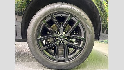 Discovery Sport 9