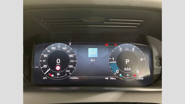 2025 認定中古車 Land Rover Discovery Sport サントリーニブラック D200マイルドハイブリッド（ディーゼル） 標準ホイール Landmark